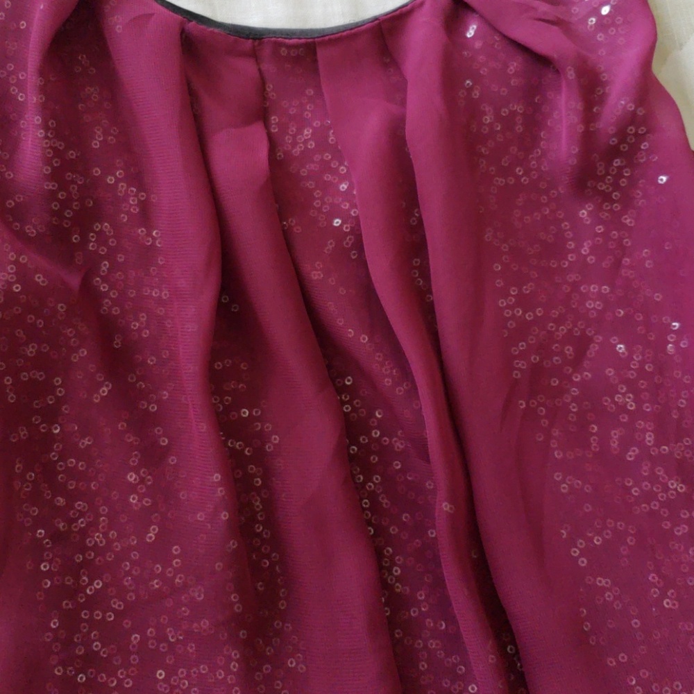 Dress - Picture 2 of 5